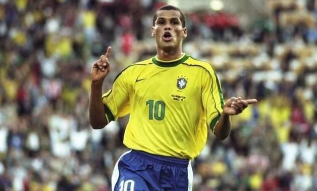 更加游刃有 更加游刃有